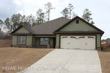 Main picture of 16 Cedarwood Ct