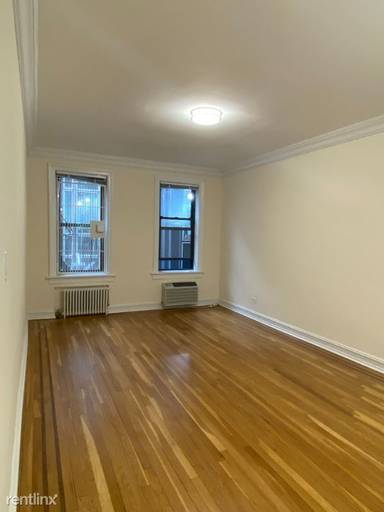 Main picture of 214 E 51st St