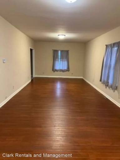 Main picture of 210 Jackson St