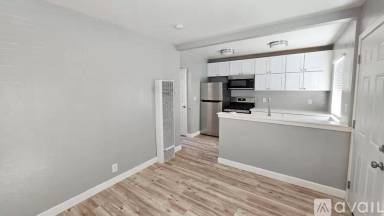 Main picture of 1366 Oakland Blvd