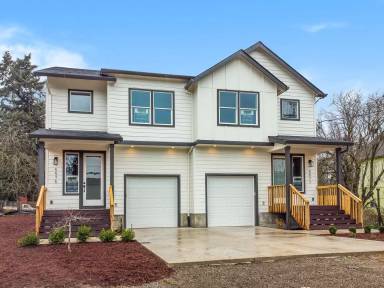 Main picture of 5575 SE 117th Ave