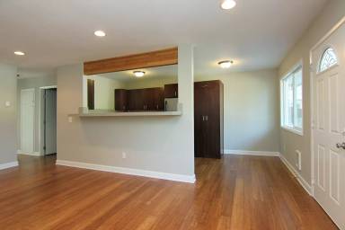 Main picture of 1530 SE Reedway St