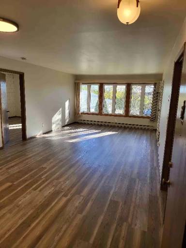 Main picture of 1699 Alcan Dr
