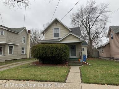 Main picture of 208 S 8th St