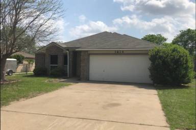 Main picture of 3614 Palmtree Ln