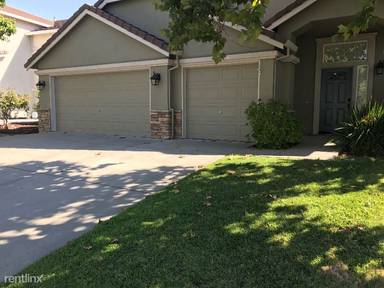 Main picture of 1525 Olympic Cir