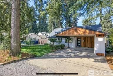 Main picture of 1253 NE 112th Ave