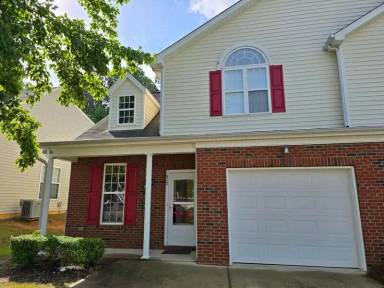 Main picture of 617 Woodson Dr
