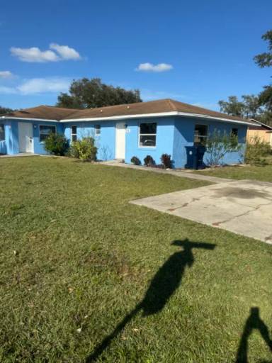 Main picture of 408 Century Blvd