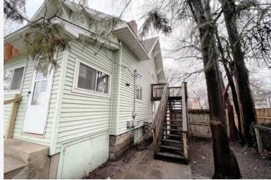 Main picture of 513 Rodd St