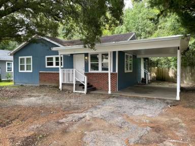 Main picture of 2417 Columbus Ave
