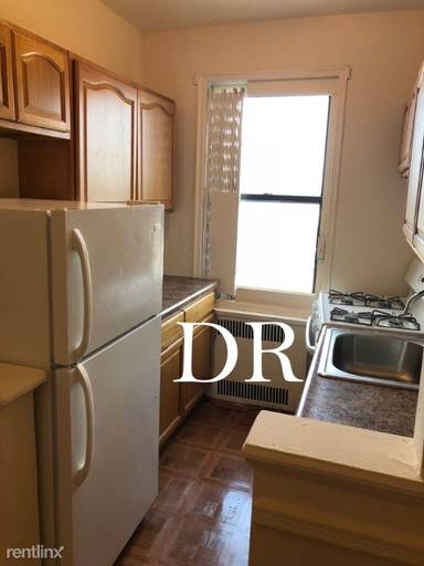 Main picture of 2325 Ocean Ave