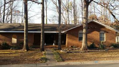 Main picture of 6029 Donegal Dr