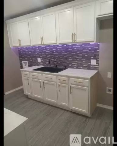 Main picture of 37 Shirley St