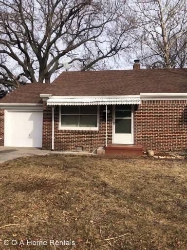 Main picture of 848 S Christine St