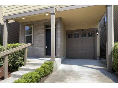 Main picture of 11048 SW Legacy Oak Way