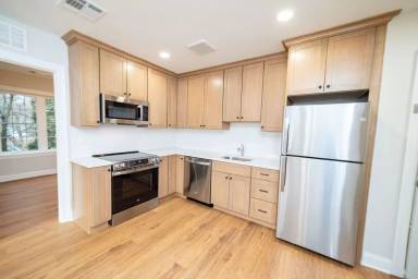 Main picture of 14 N Harrison St