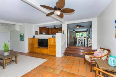 Main picture of 307 Wanaao Rd