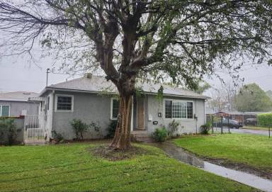 Main picture of 306 W Sunkist St
