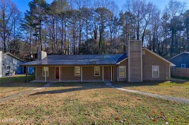 Main picture of 2101 Valley Oaks Dr SE