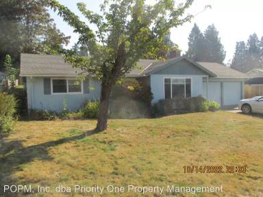 Main picture of 11530 SE 48th Ave