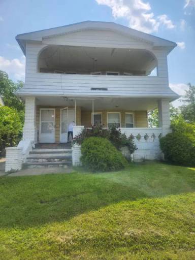 Main picture of 3721 E 146th St