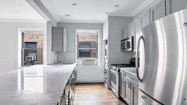 Main picture of 2439 38th St