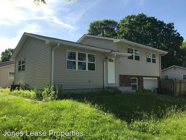 Main picture of 7918 9th St W