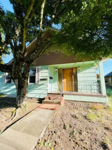 Main picture of 5624 SE Ankeny St