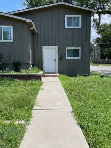 Main picture of 4035 Springfield St