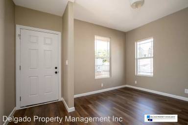 Main picture of 211 Florida St