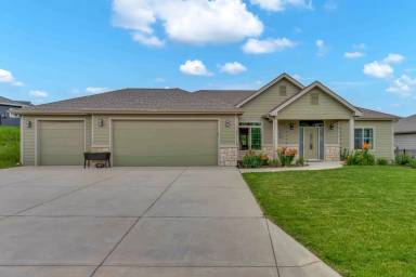 Main picture of 3327 Merced Dr
