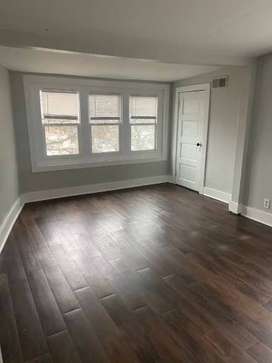 Main picture of 510 S Saint Joseph St