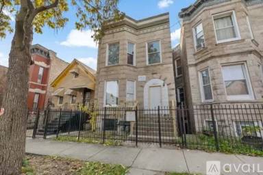 Main picture of 3031 W Flournoy St
