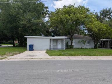 Main picture of 3620 E 33rd Ave