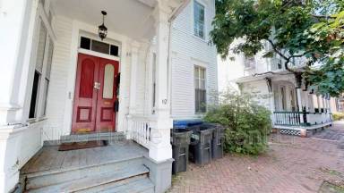 Main picture of 112 Garden St