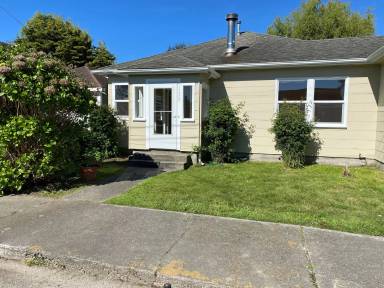 Main picture of 1239 Madison St