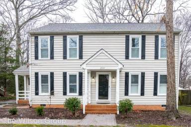 Main picture of 2132 Esquire Rd
