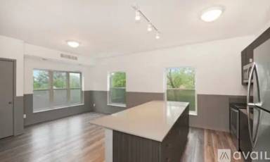 Main picture of 617 10th Ave SE