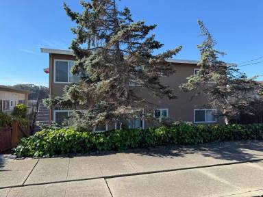 Main picture of 817 Baden Ave