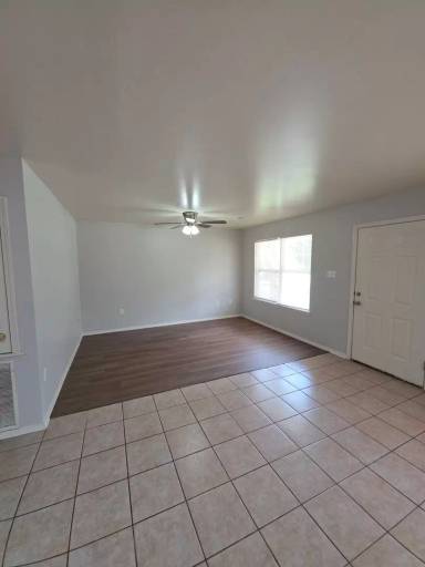 Main picture of 108 Poplar St
