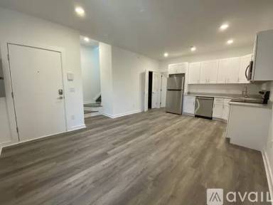 Main picture of 2020 N 22nd St