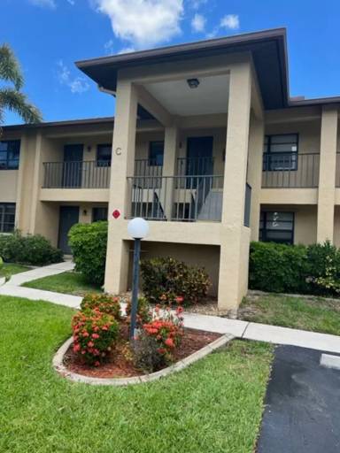 Main picture of 3221 White Ibis Ct