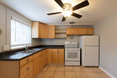 Main picture of 10640 W 38th Pl