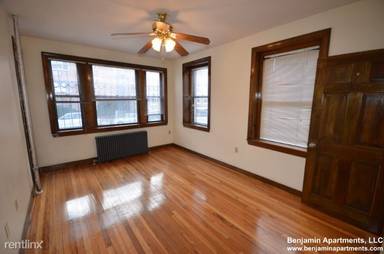 Main picture of 240 Kelton St