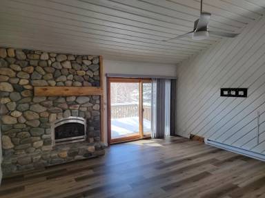 Main picture of 2612 Ridge Ln