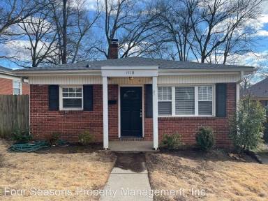 Main picture of 1418 Nassau Blvd