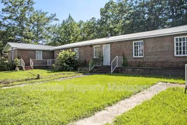 Main picture of 6413 Avenue E