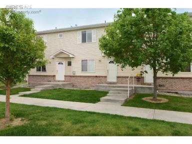 Main picture of 3300 Saratoga St