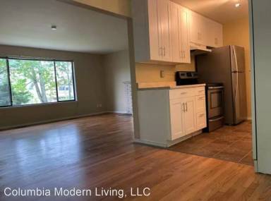 Main picture of 5640 23rd Ave SW